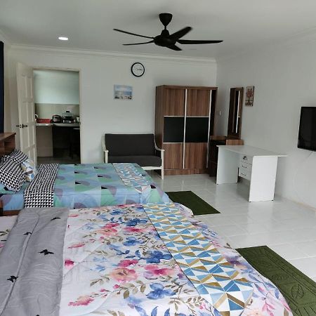 Sunrise Bedrooms And Transit ラナウ エクステリア 写真