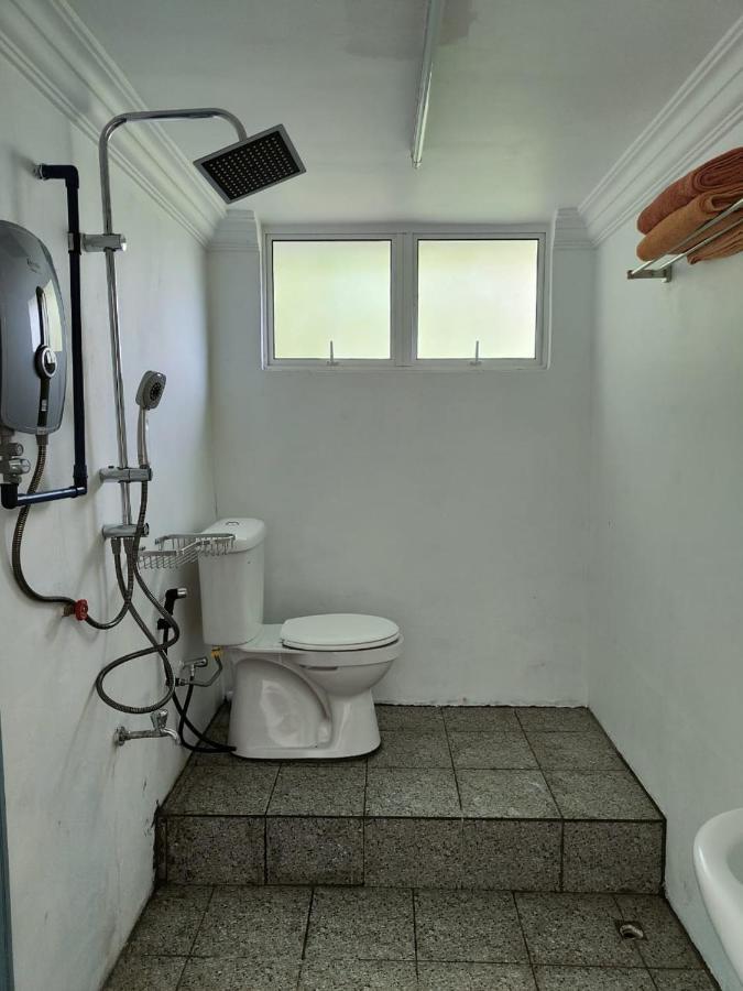 Sunrise Bedrooms And Transit ラナウ エクステリア 写真